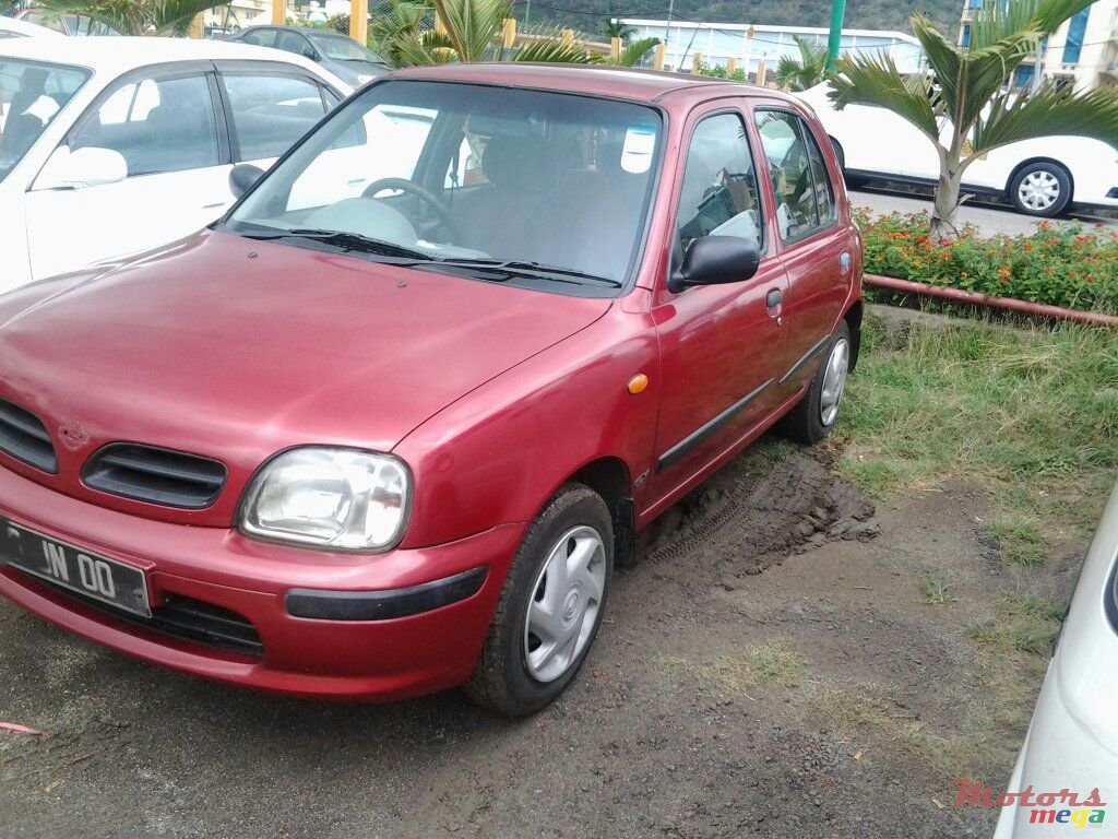 2000' Nissan Micra photo #1