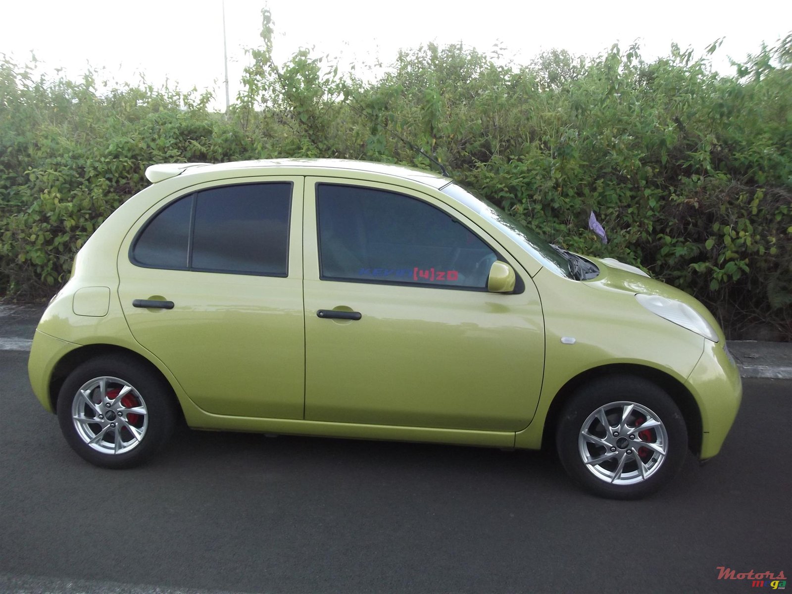 2005' Nissan photo #4