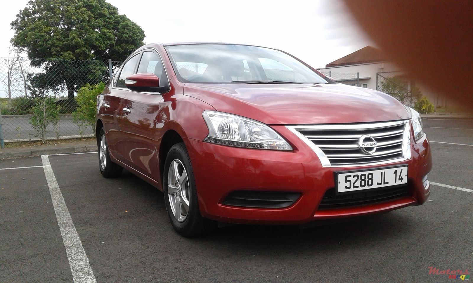 2014' Nissan Sentra photo #1