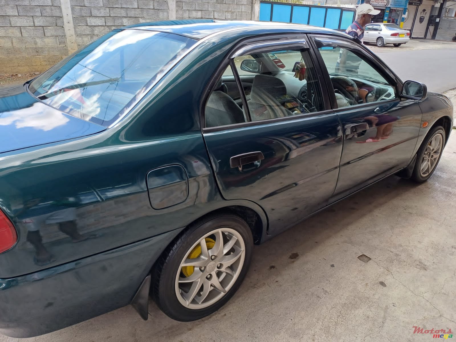 1996' Mitsubishi Lancer photo #3