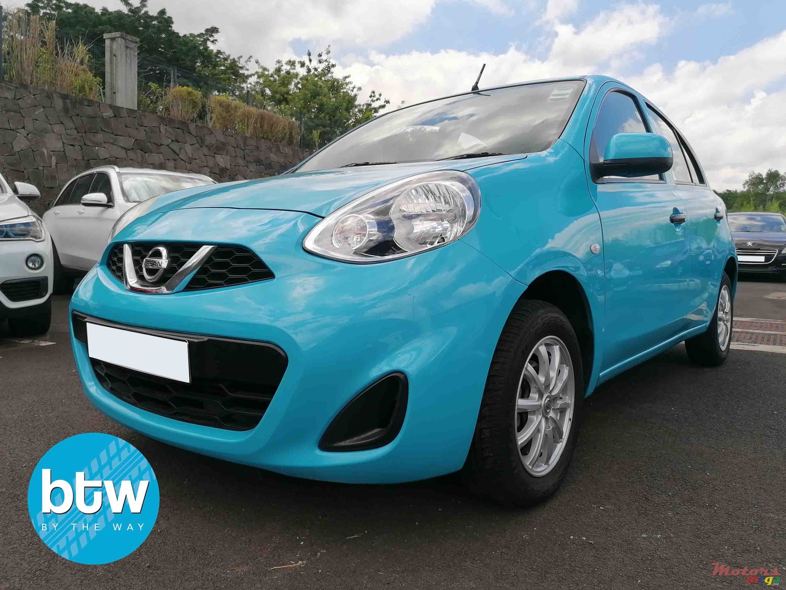 2016' Nissan March photo #2