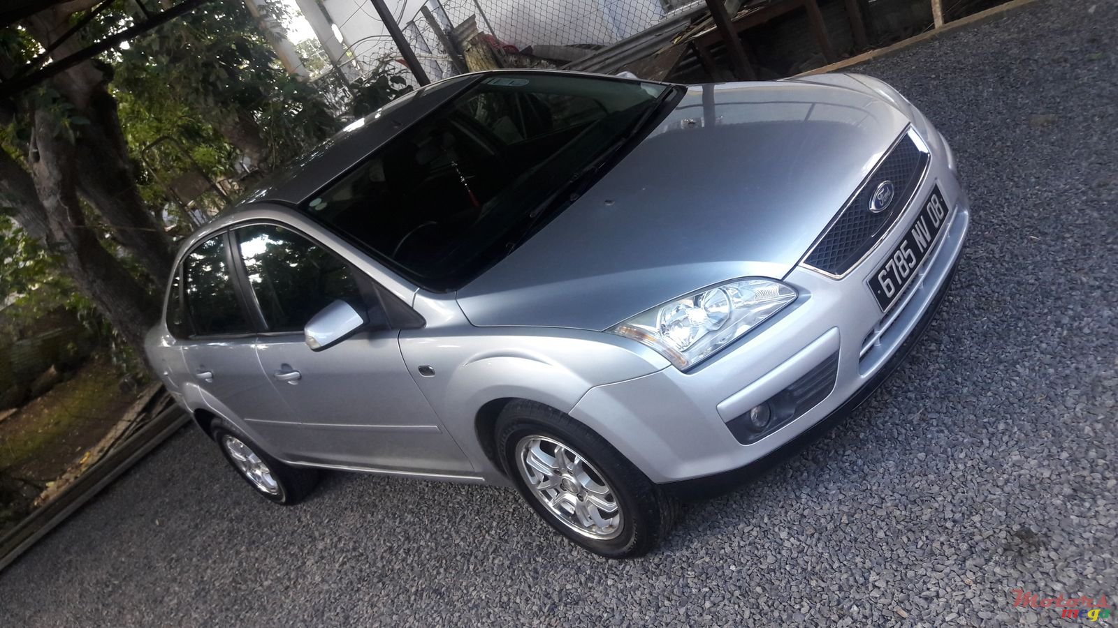 2008' Ford Focus photo #3