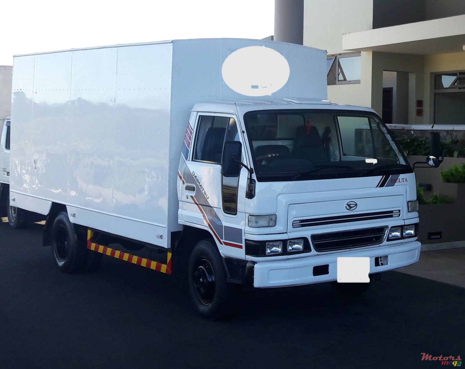 2000' Daihatsu photo #1