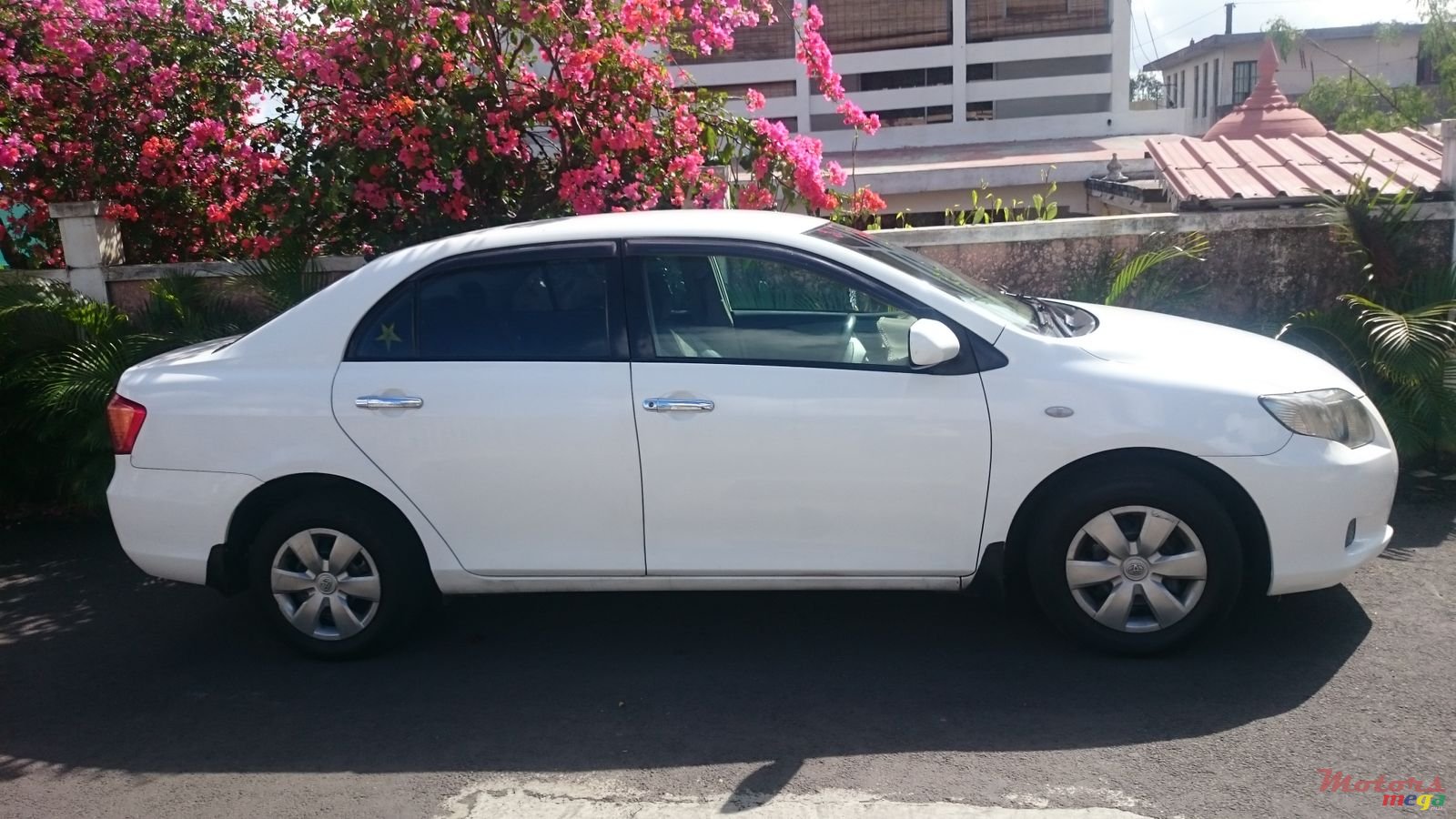 2007' Toyota Axio Grade x photo #3