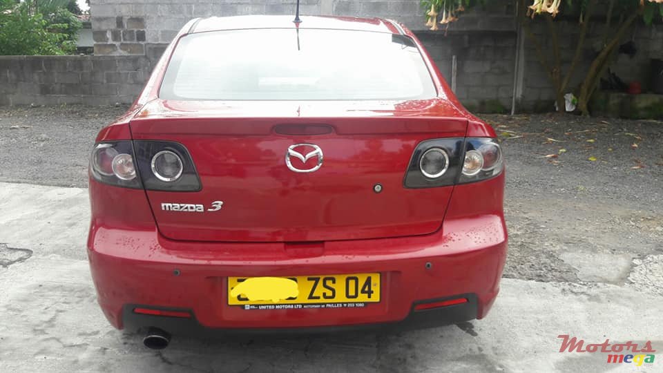 2004' Mazda 3 photo #2