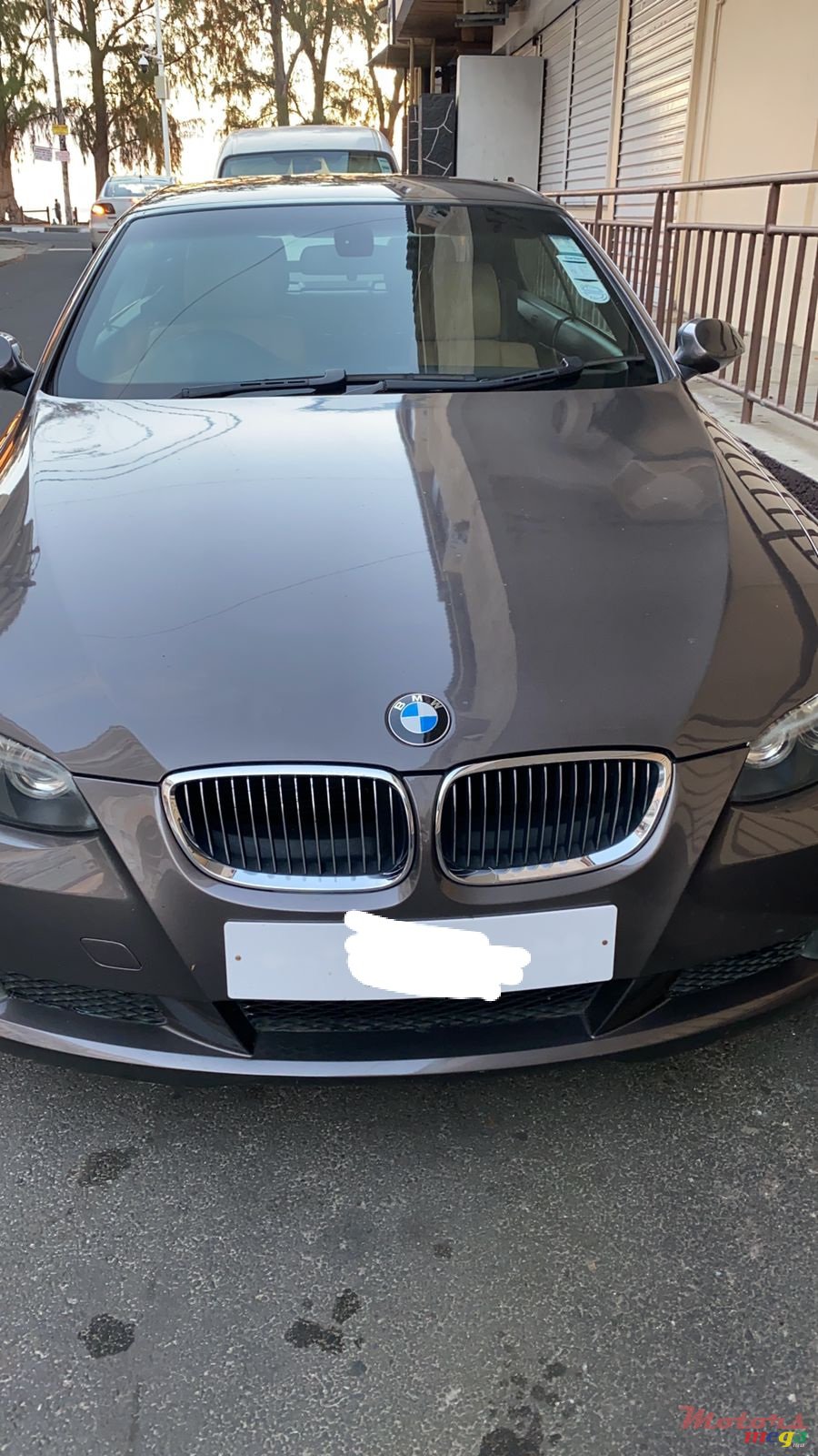 2010' BMW 325 photo #4