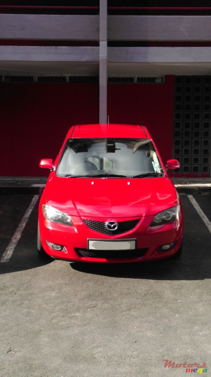2006' Mazda 3 photo #1