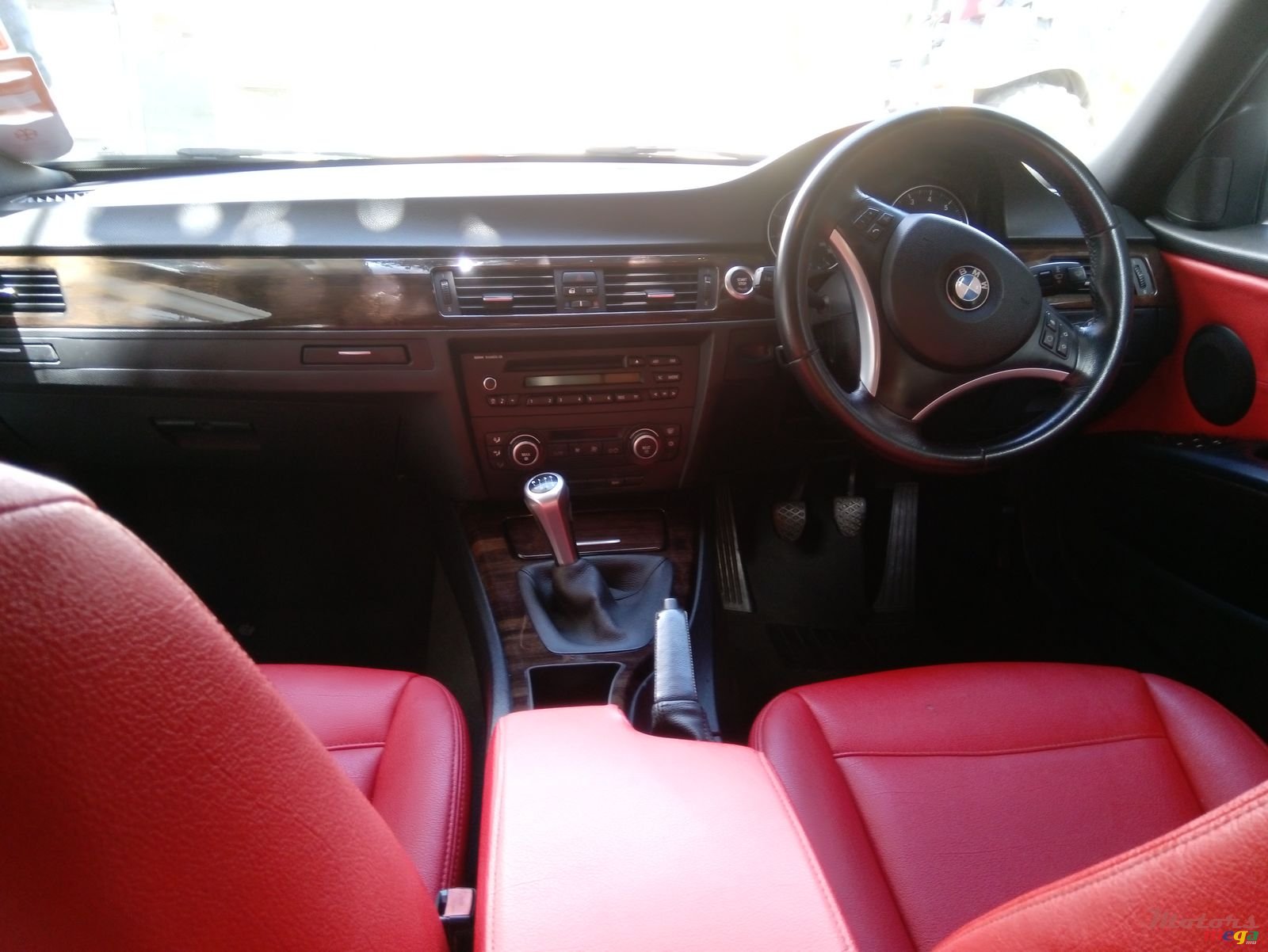 2008' BMW 3 Series photo #4