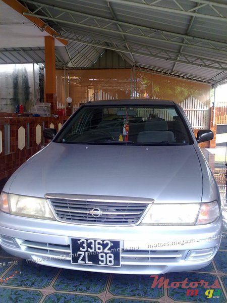 1998' Nissan photo #1