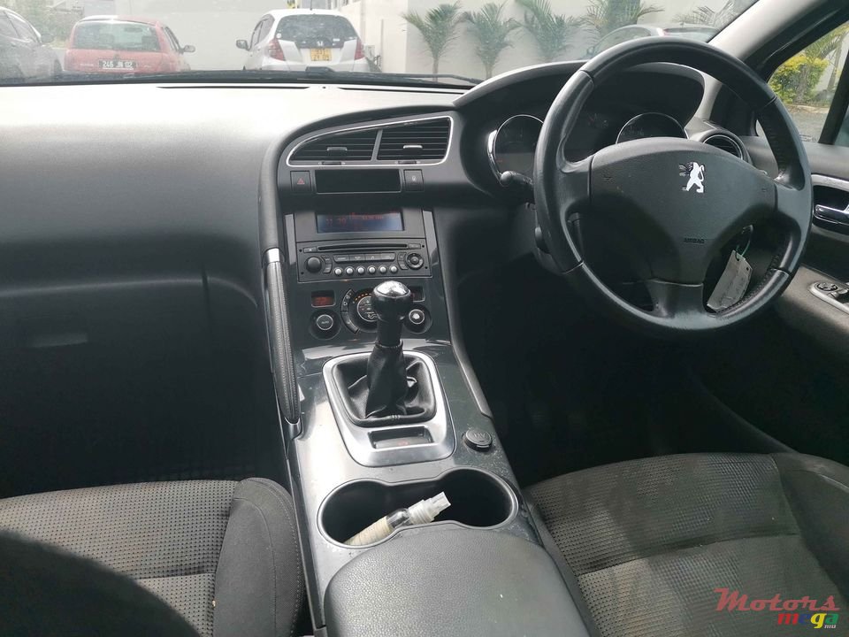 2012' Peugeot 3008 Pneus neuf, photo #6