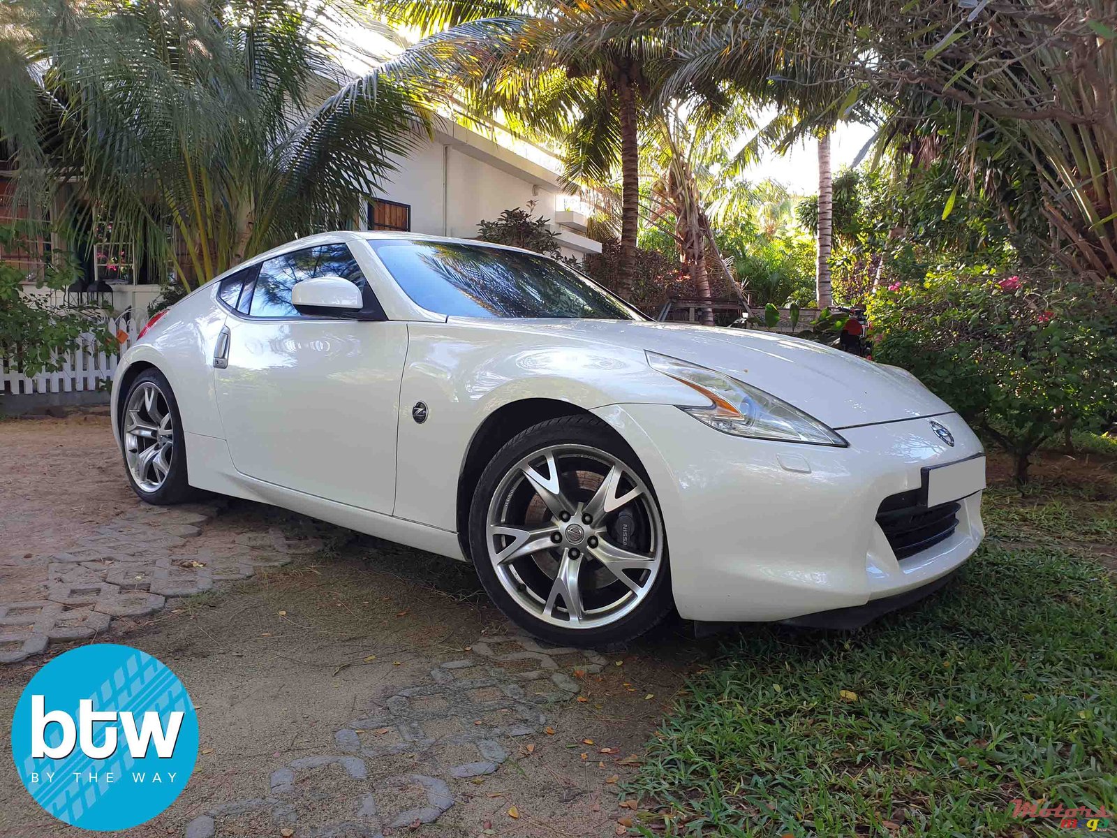 2013' Nissan 370Z V6 photo #1