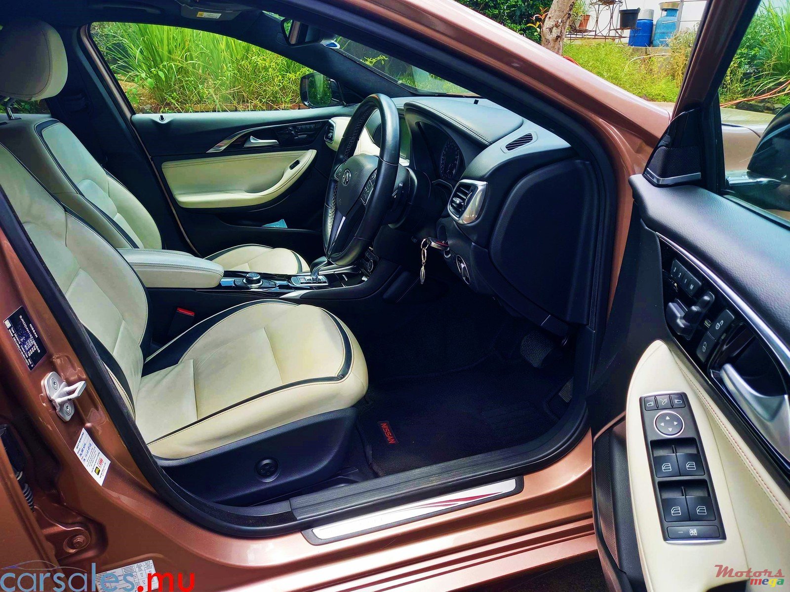 2018' Infiniti Q30 1.6t Premium photo #6