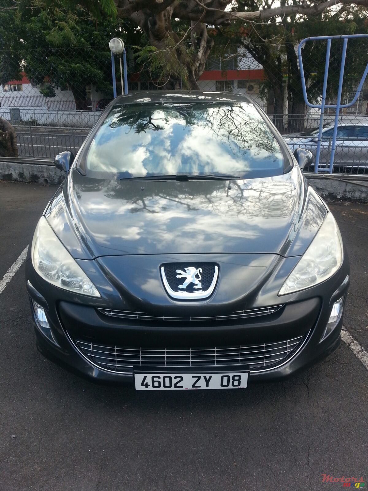 2008' Peugeot 308 GTI photo #3