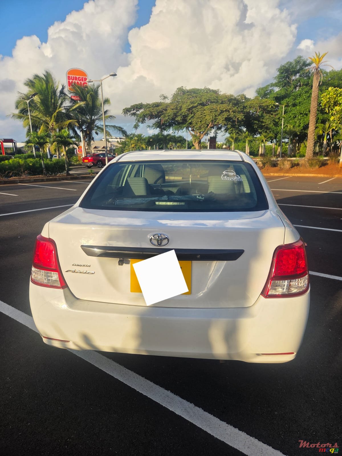 2013' Toyota Axio photo #2