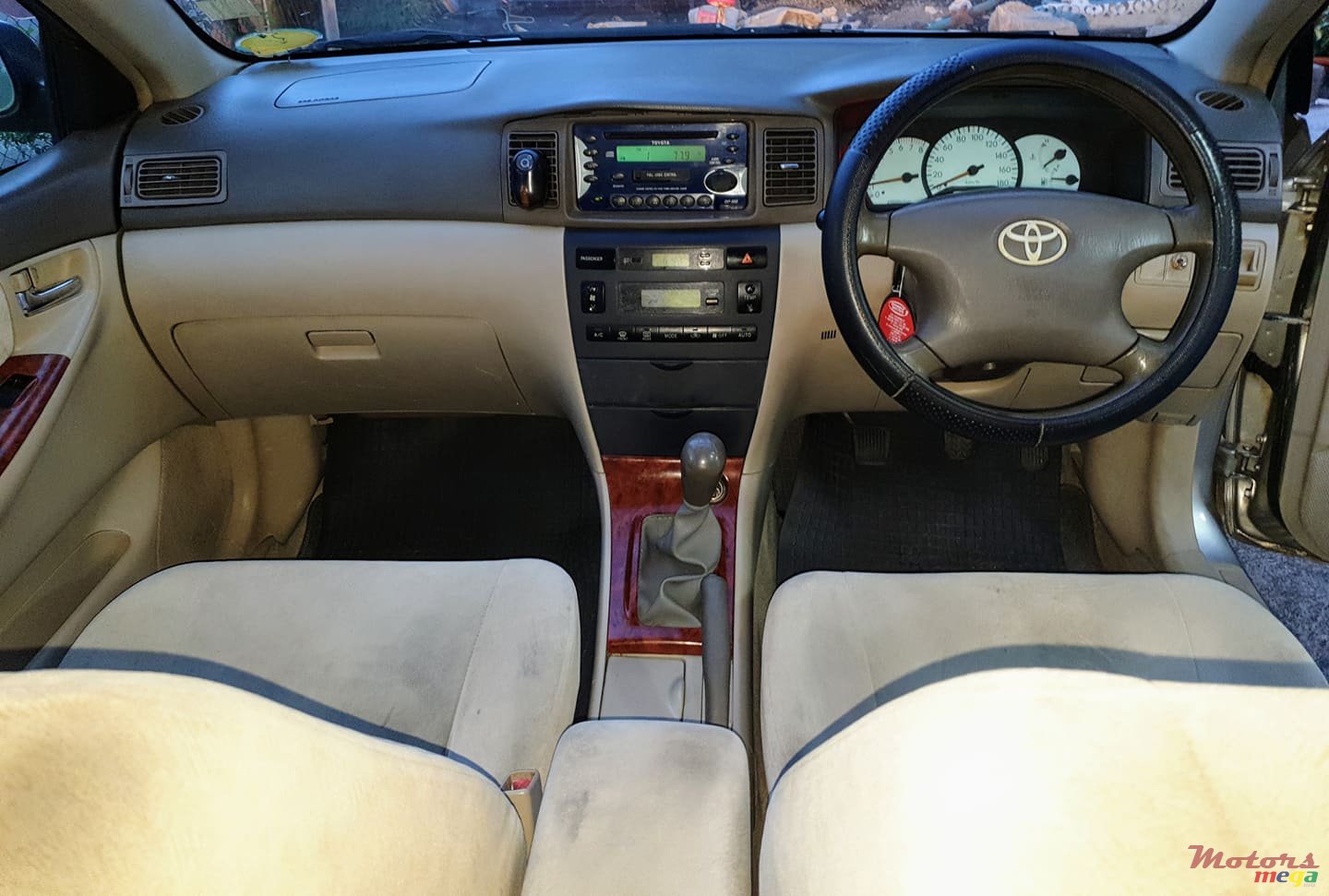 2000' Toyota Corolla photo #4