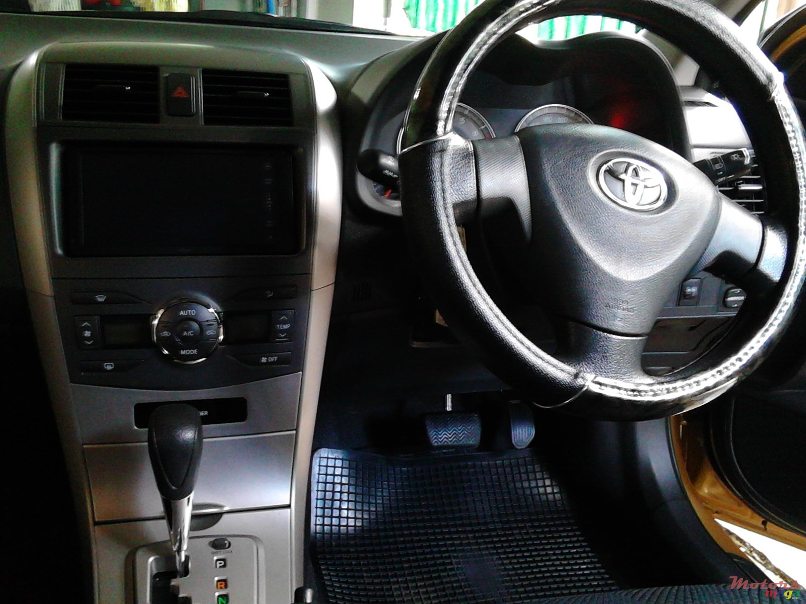 2012' Toyota F photo #3