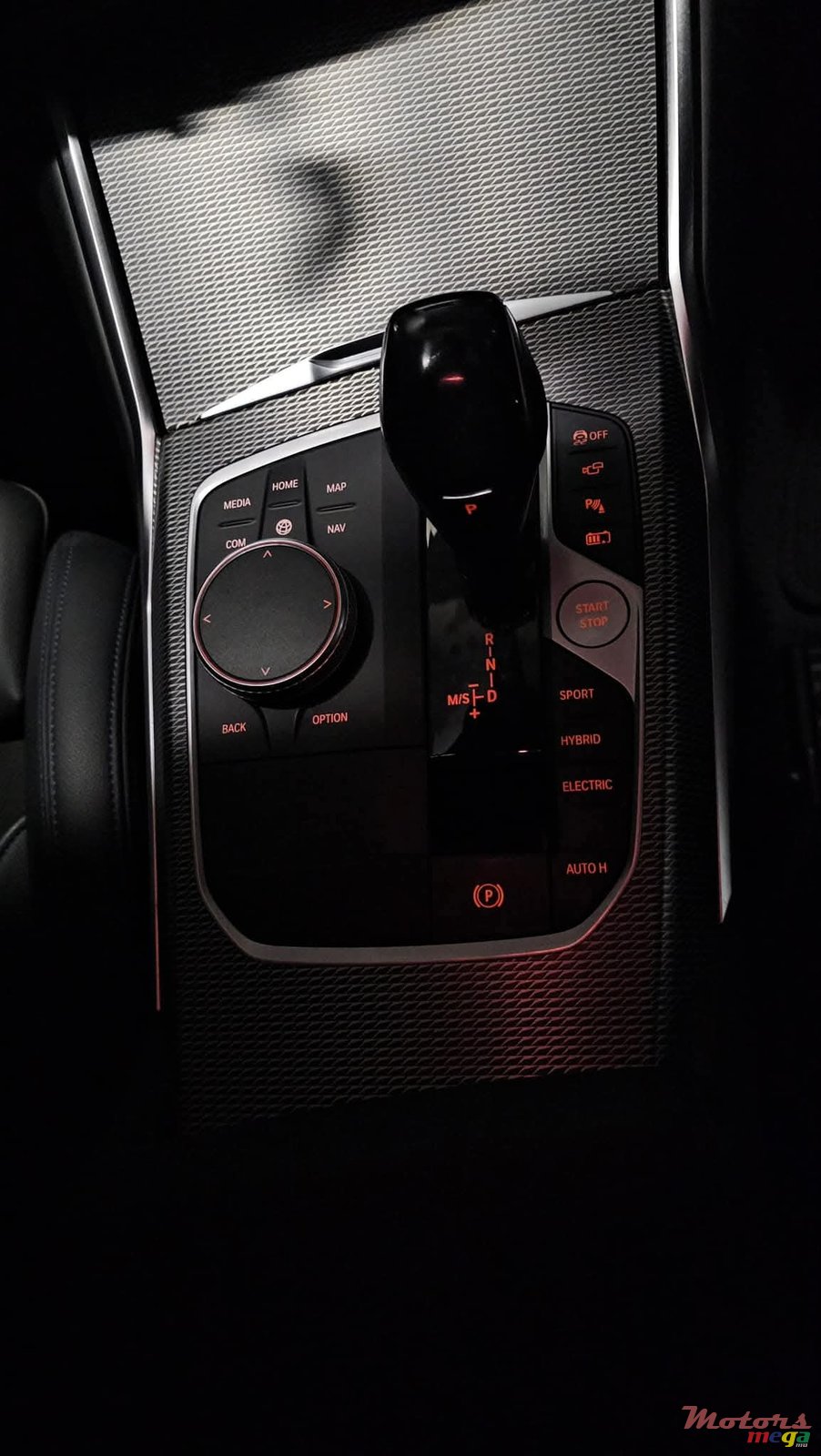 2022' BMW 3 Series photo #6