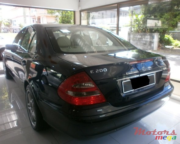 2006' Mercedes-Benz 200E photo #6