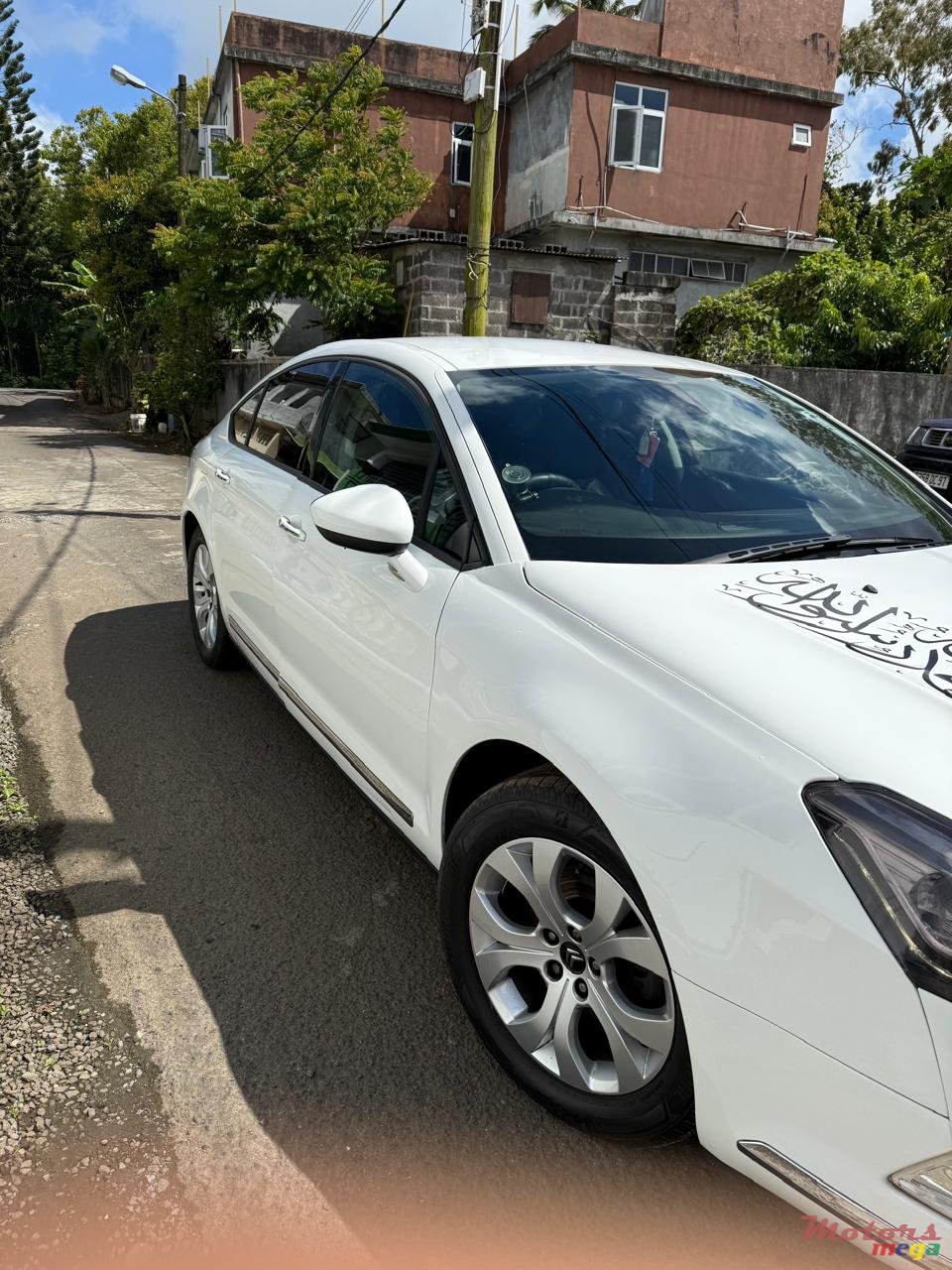 2013' Citroen C5 photo #6