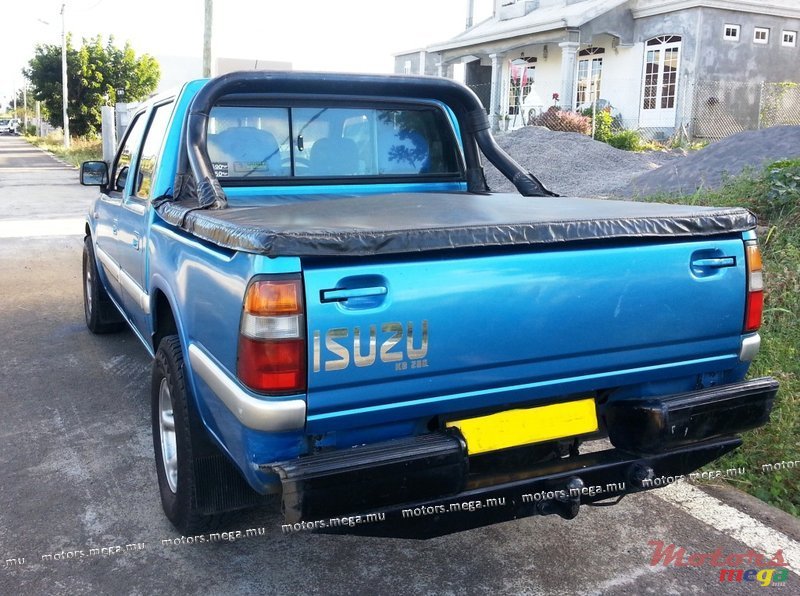 1999' Isuzu KB Series 2X4 KB 280 TURBO photo #1