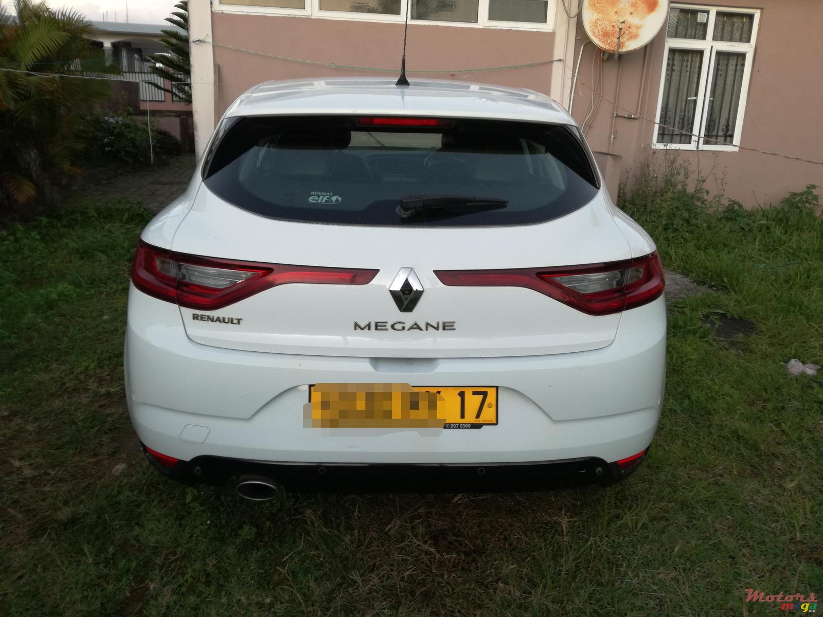 2017' Renault Megane Intens photo #2