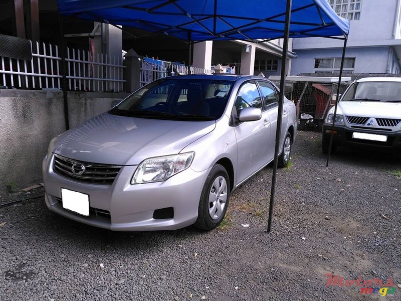 2009' Toyota Axio photo #2