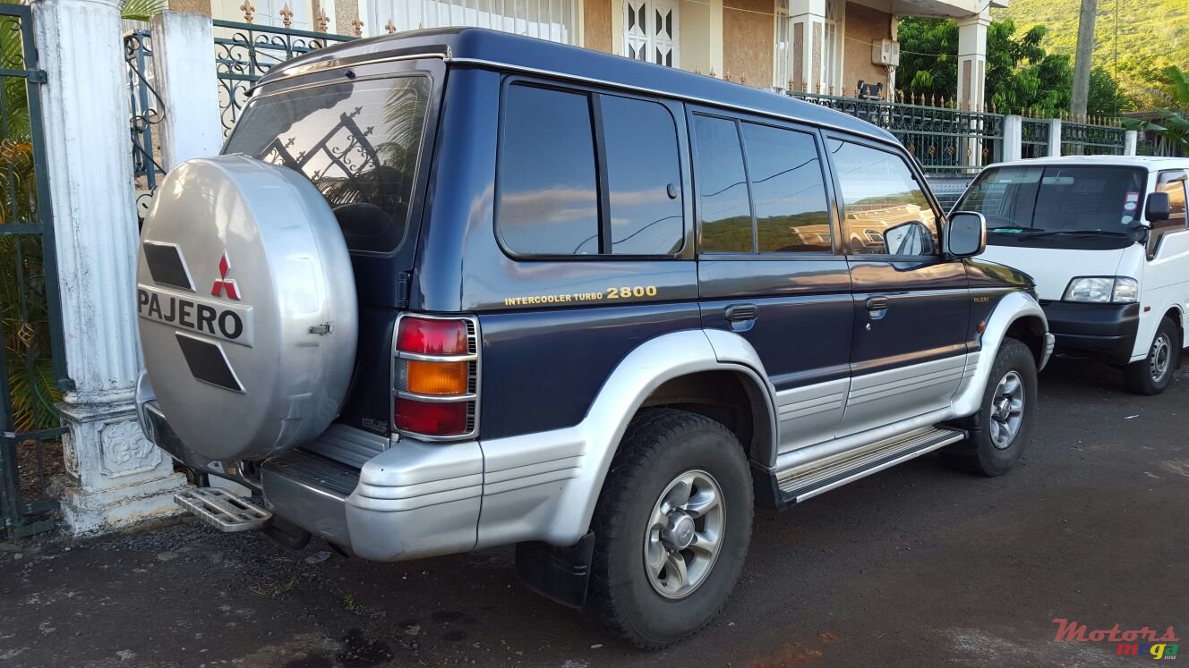 1995' Mitsubishi photo #1