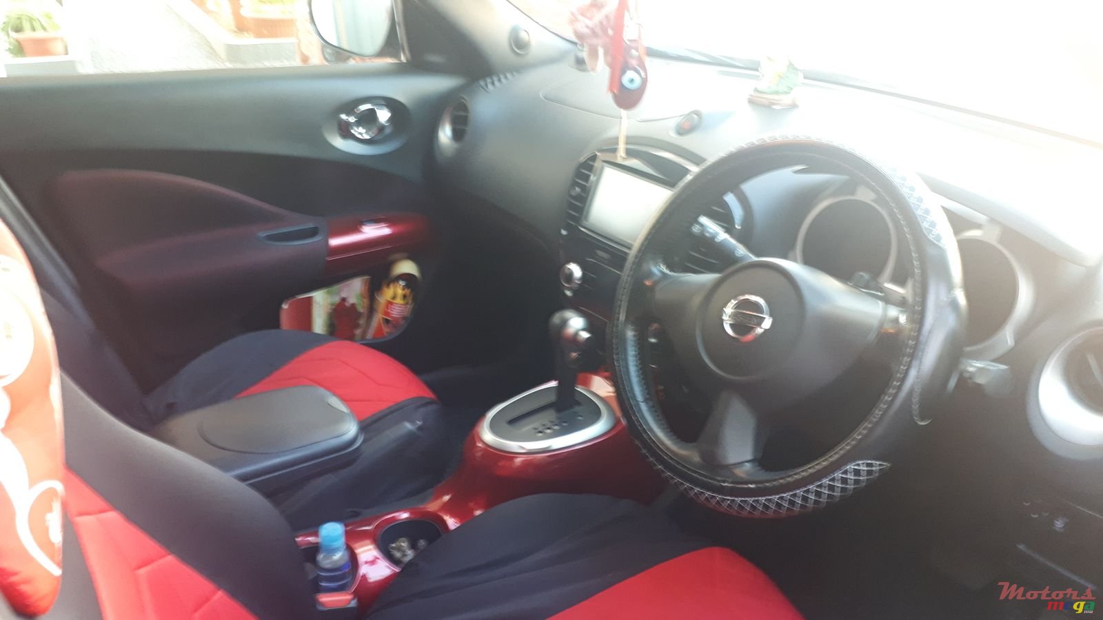 2012' Nissan Juke photo #4