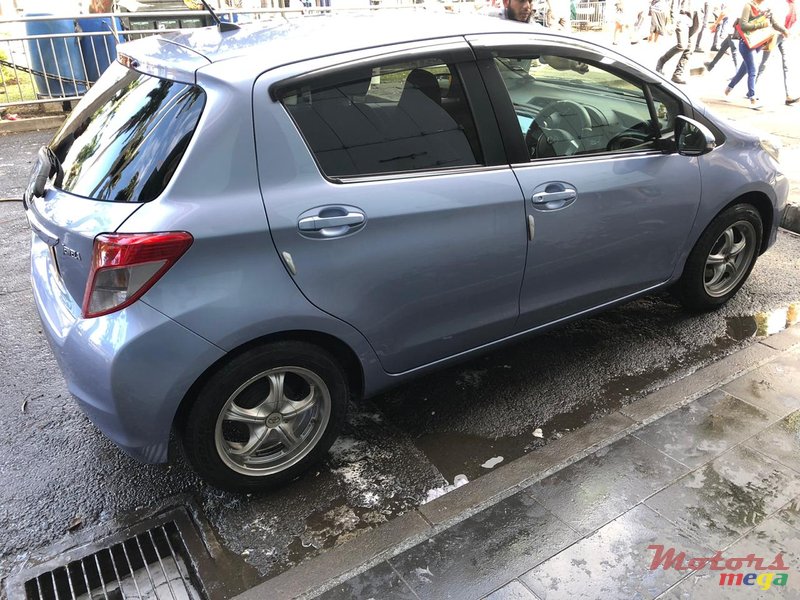 2011' Toyota Vitz Jewella photo #4