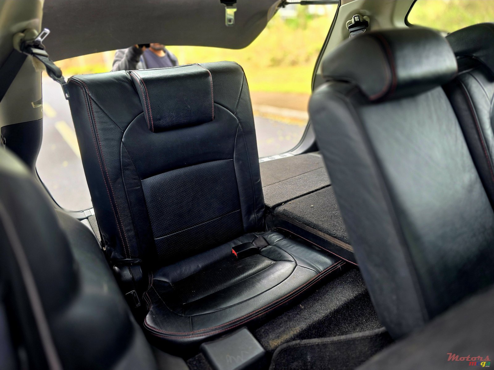 2012' Nissan Qashqai+2 7 seater photo #7