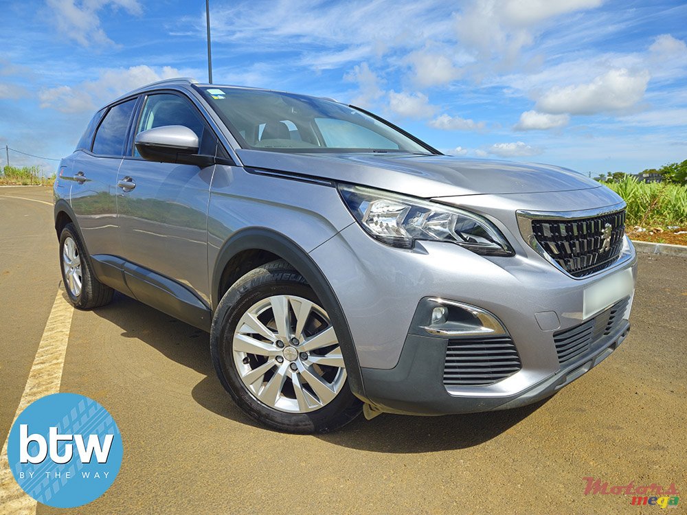 2018' Peugeot 3008 photo #1