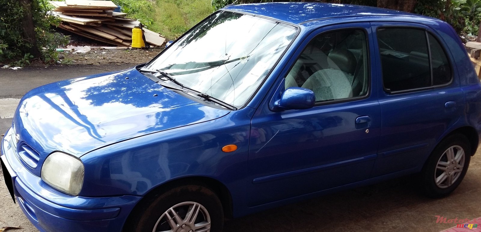 1998' Nissan March photo #1