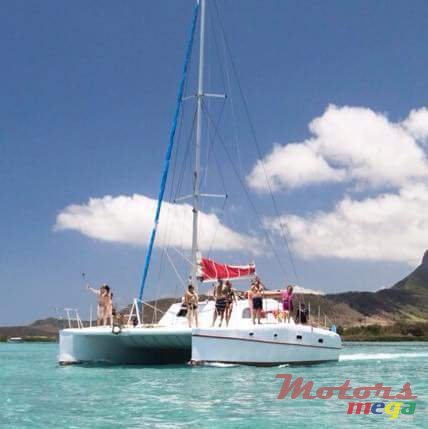 2012' Cruisers Yachts photo #1