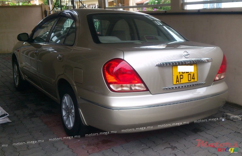 2004' Nissan Sunny N17 photo #5