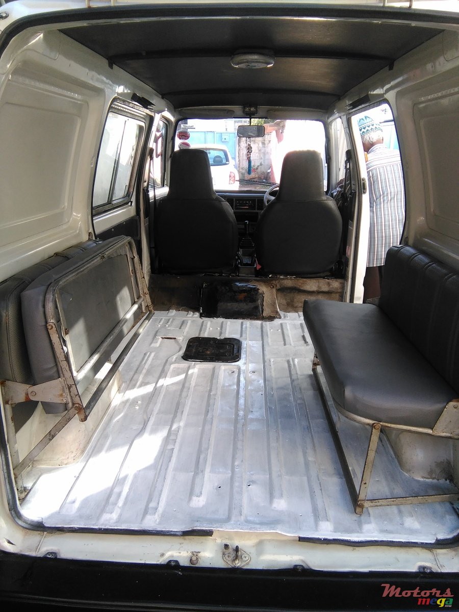 1995' Suzuki photo #5