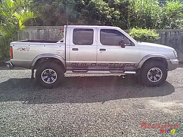 1999' Nissan 4x4 JAPAN photo #3