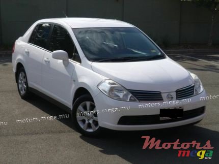 2007' Nissan photo #1