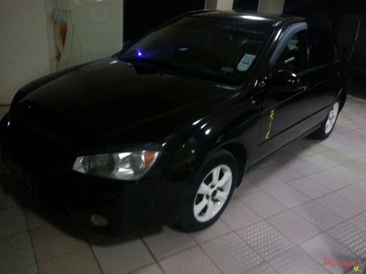 2005' Kia Cerato photo #6