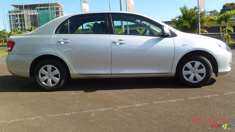 2010' Toyota photo #4