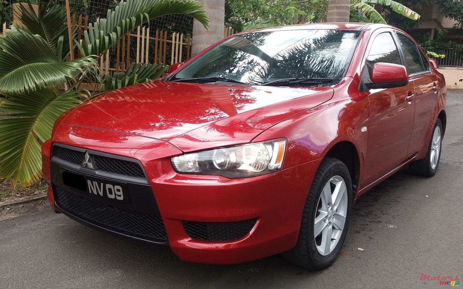 2009' Mitsubishi Lancer X photo #1