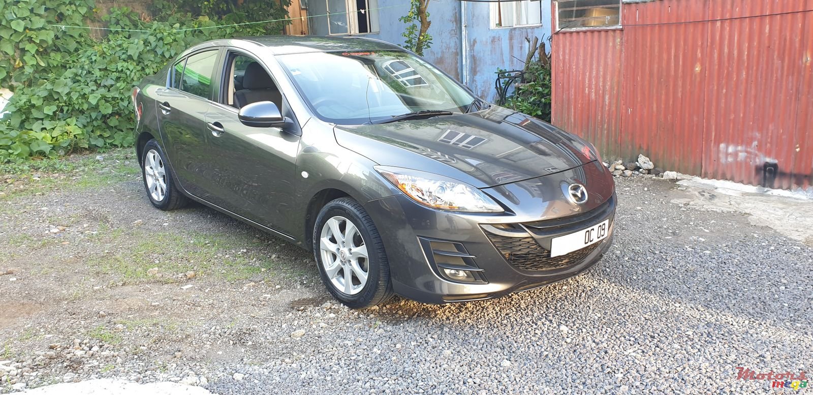 2009' Mazda 3 photo #1