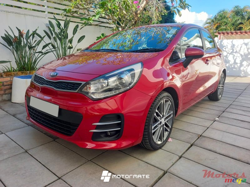 2016' Kia Rio photo #2