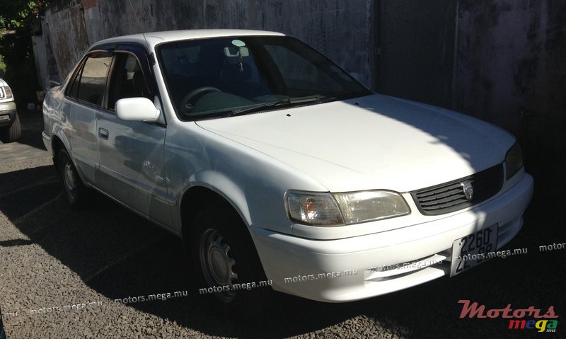 1998' Toyota Corolla CE116 photo #1