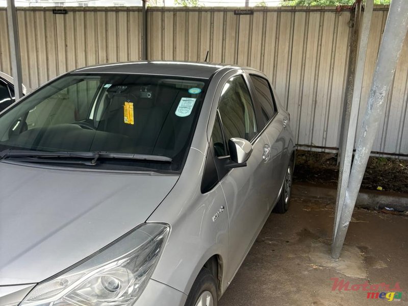 2020' Toyota Vitz photo #2