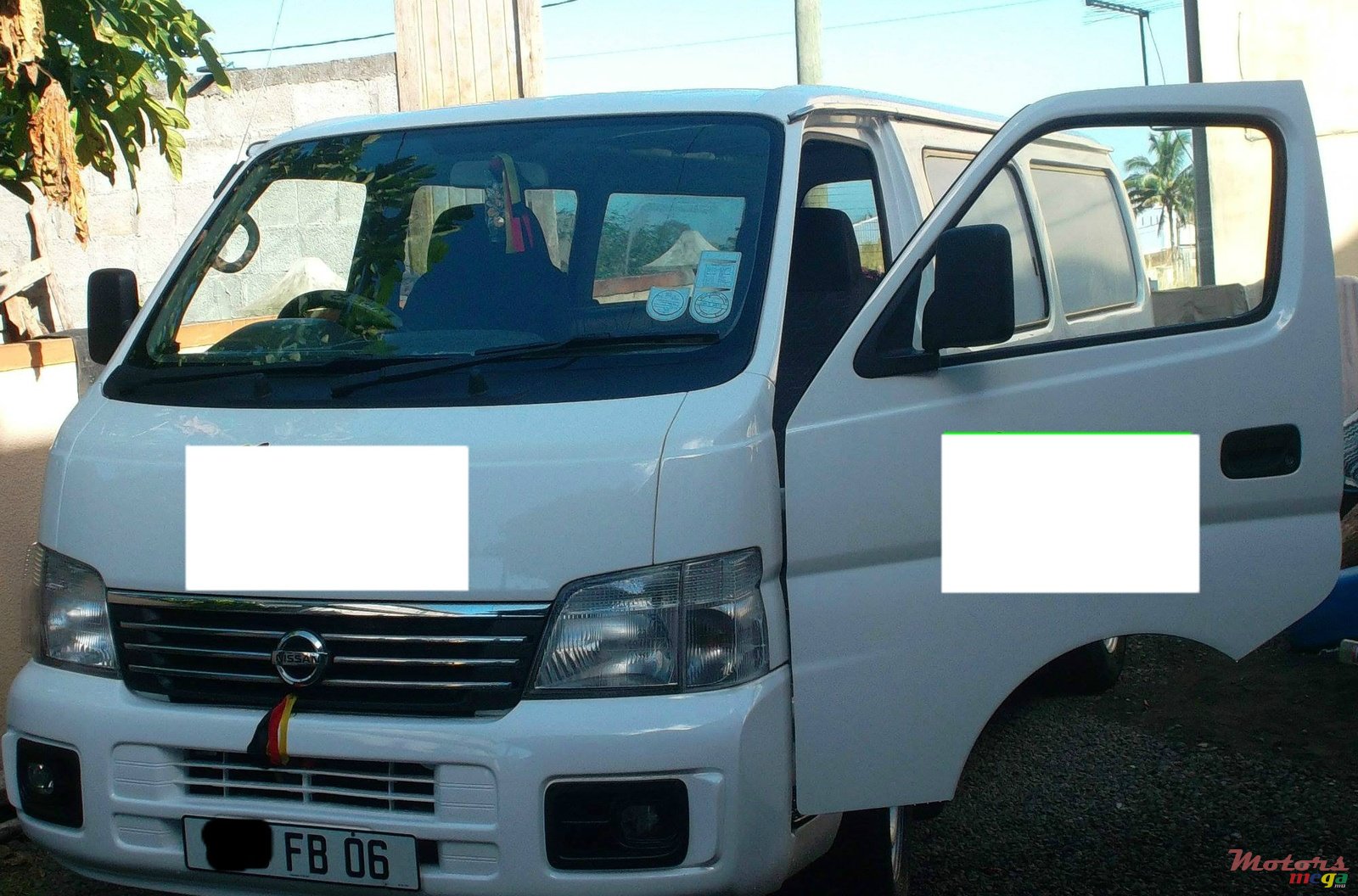 2006' Nissan photo #2