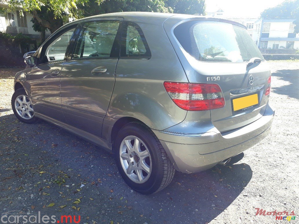 2006' Mercedes-Benz B 150 photo #3