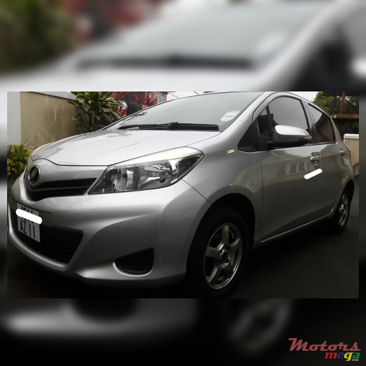 2011' Toyota Vitz photo #1