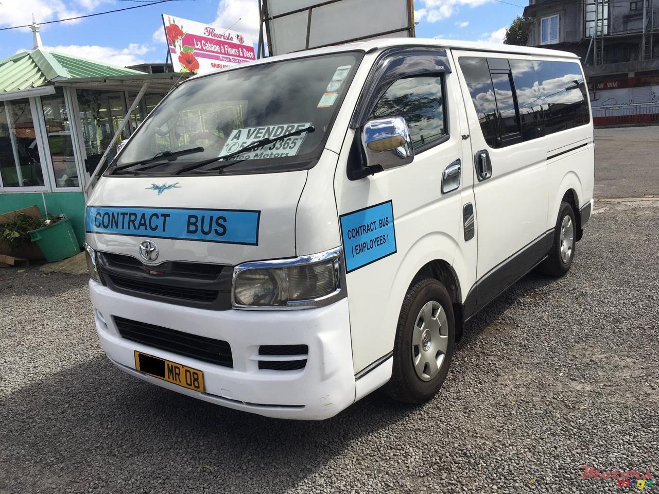 2008' Toyota HiAce photo #1