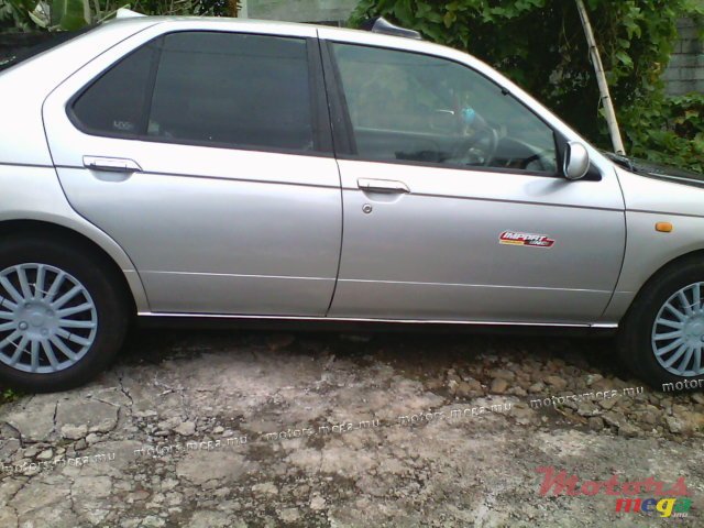 1998' Nissan photo #3