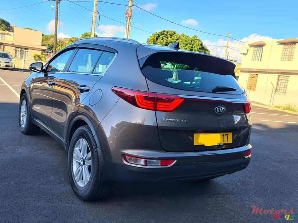 2017' Kia Sportage 1.6L auto photo #4